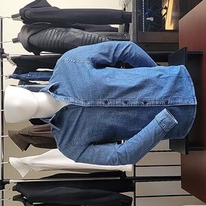 EXPRESS Medium Wash Stretch Denim Shirt